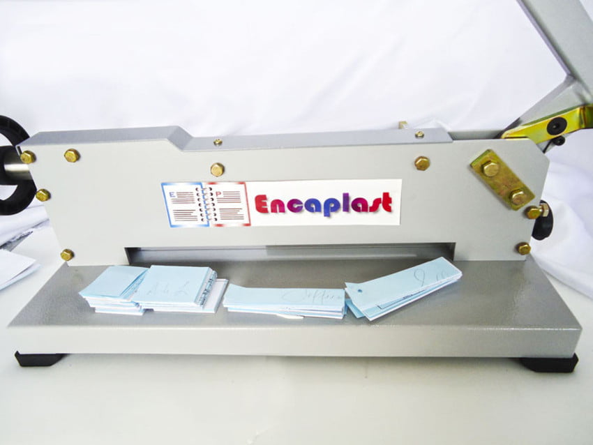 Guilhotina Semi Industrial Para Papel Papelão Holler Cartonagem Cartão Plástico Encadernação Plastificação STD-150 34cm 